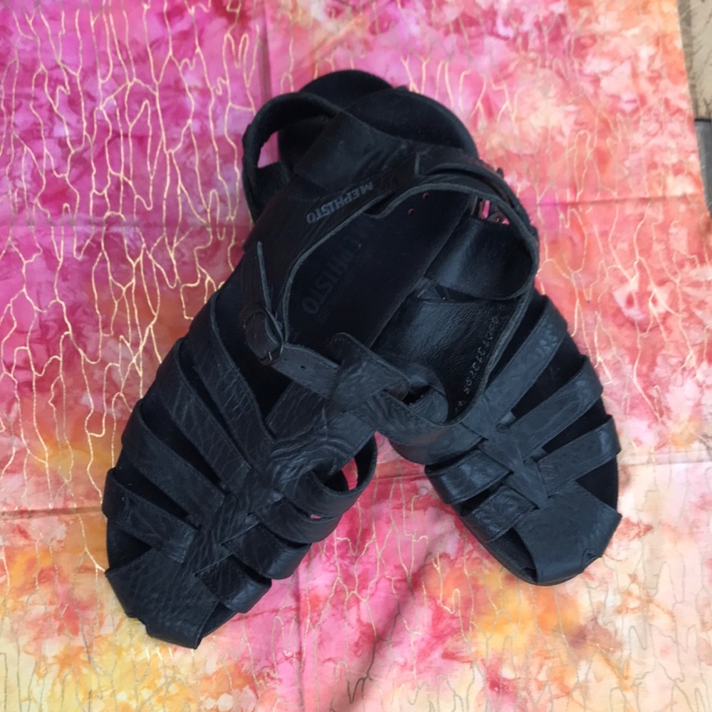 Women’s Mephisto Sandals